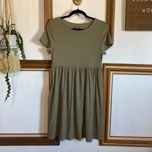 Green Babydoll dress WITH POCKETS